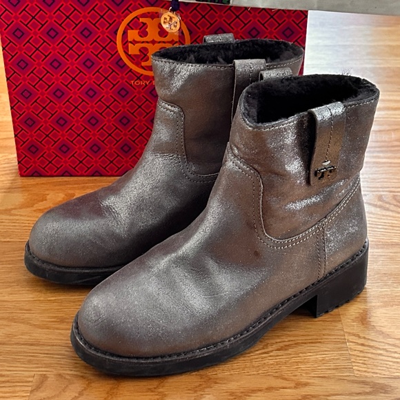 Tory Burch Wayland Short Boot (8) - Picture 1 of 16